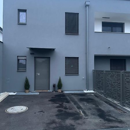 Villa Skyline-View Gerasdorf bei Wien Exterior foto